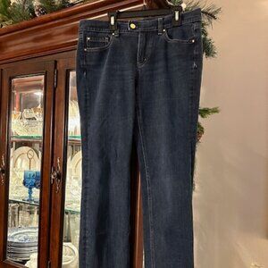 White House Black Market Dark Denim Jeans.  Noir style.  Size 8R